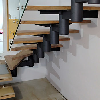 Металлические лестницы