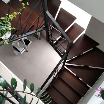 Металлические лестницы